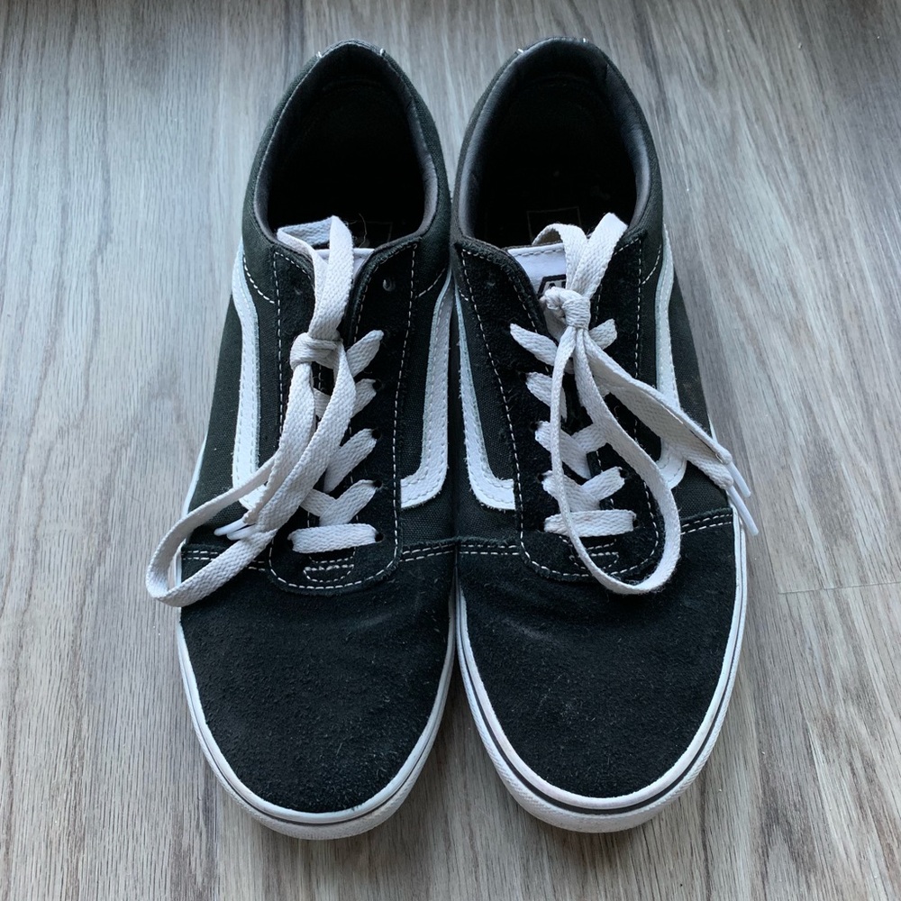 Black Vans - Old Skool Style